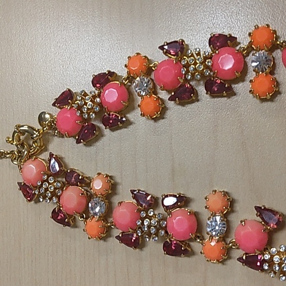 J Crew Brulee Coral Statement Necklace BARBIE PINK - Picture 11 of 15